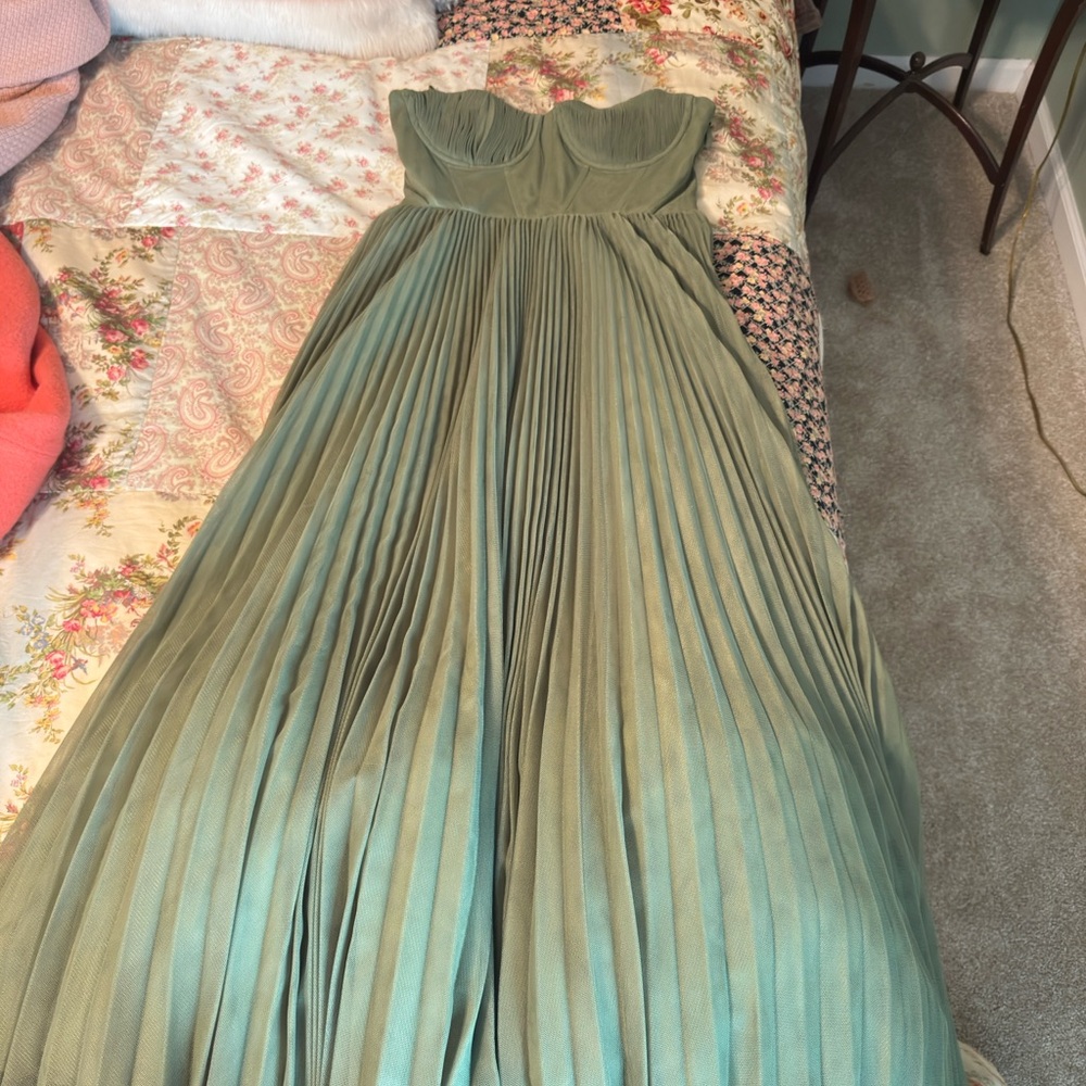 Hutch Olive Strapless Pleated Gown - Picture 4 of 9
